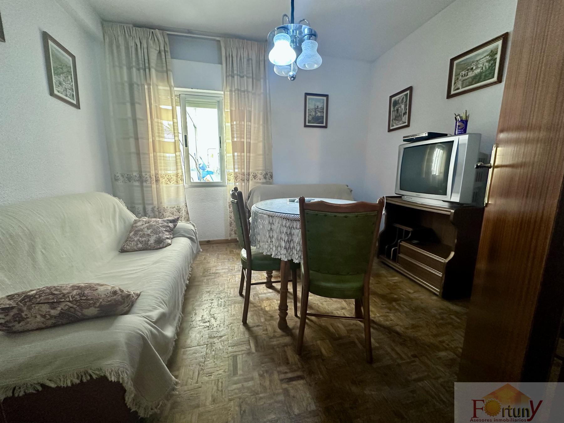 For sale of apartment in Motril