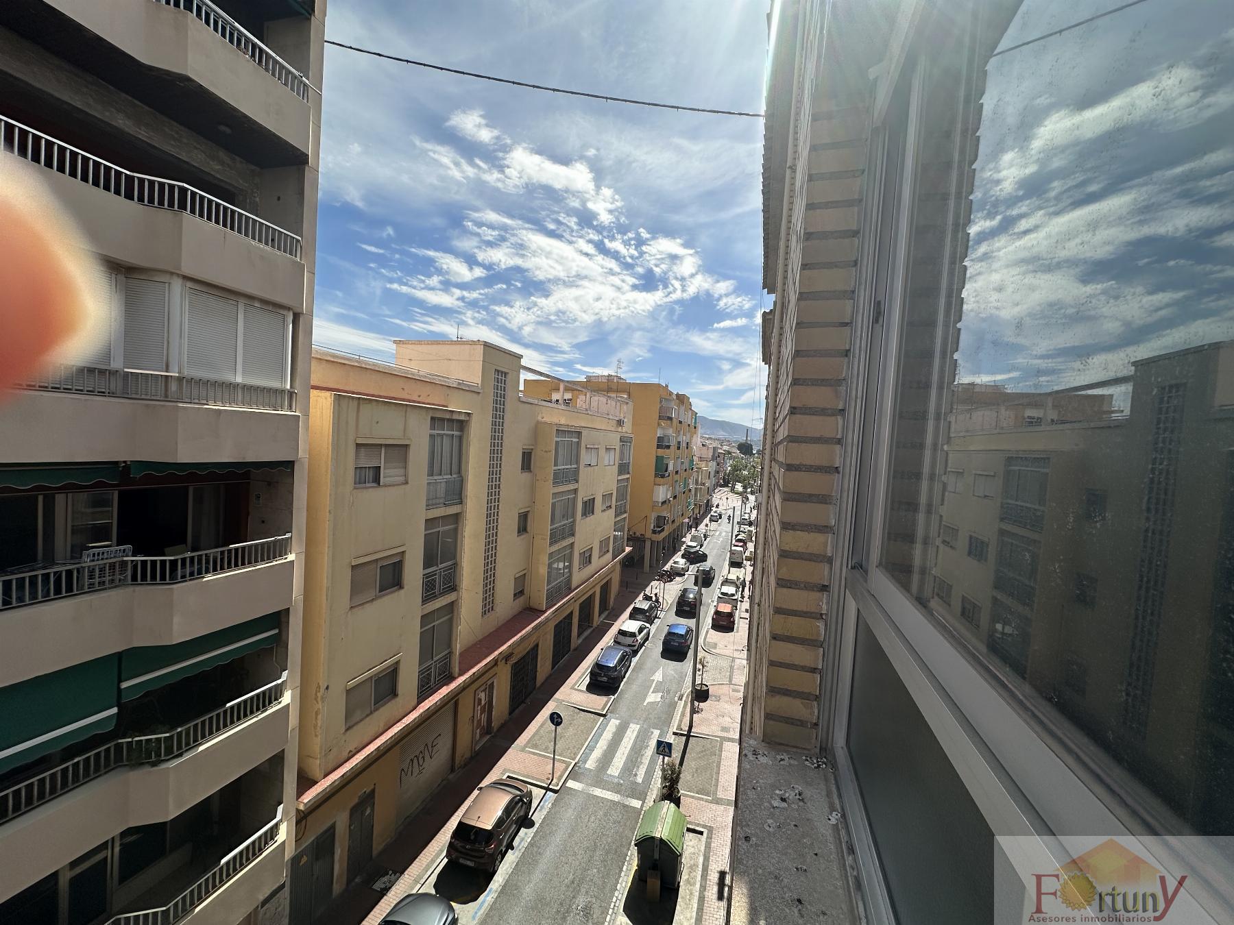 For sale of apartment in Motril
