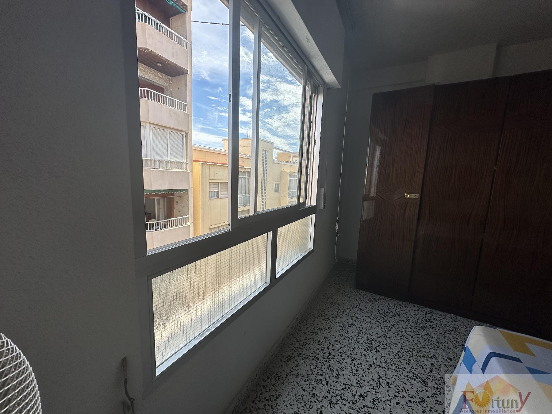 For sale of apartment in Motril