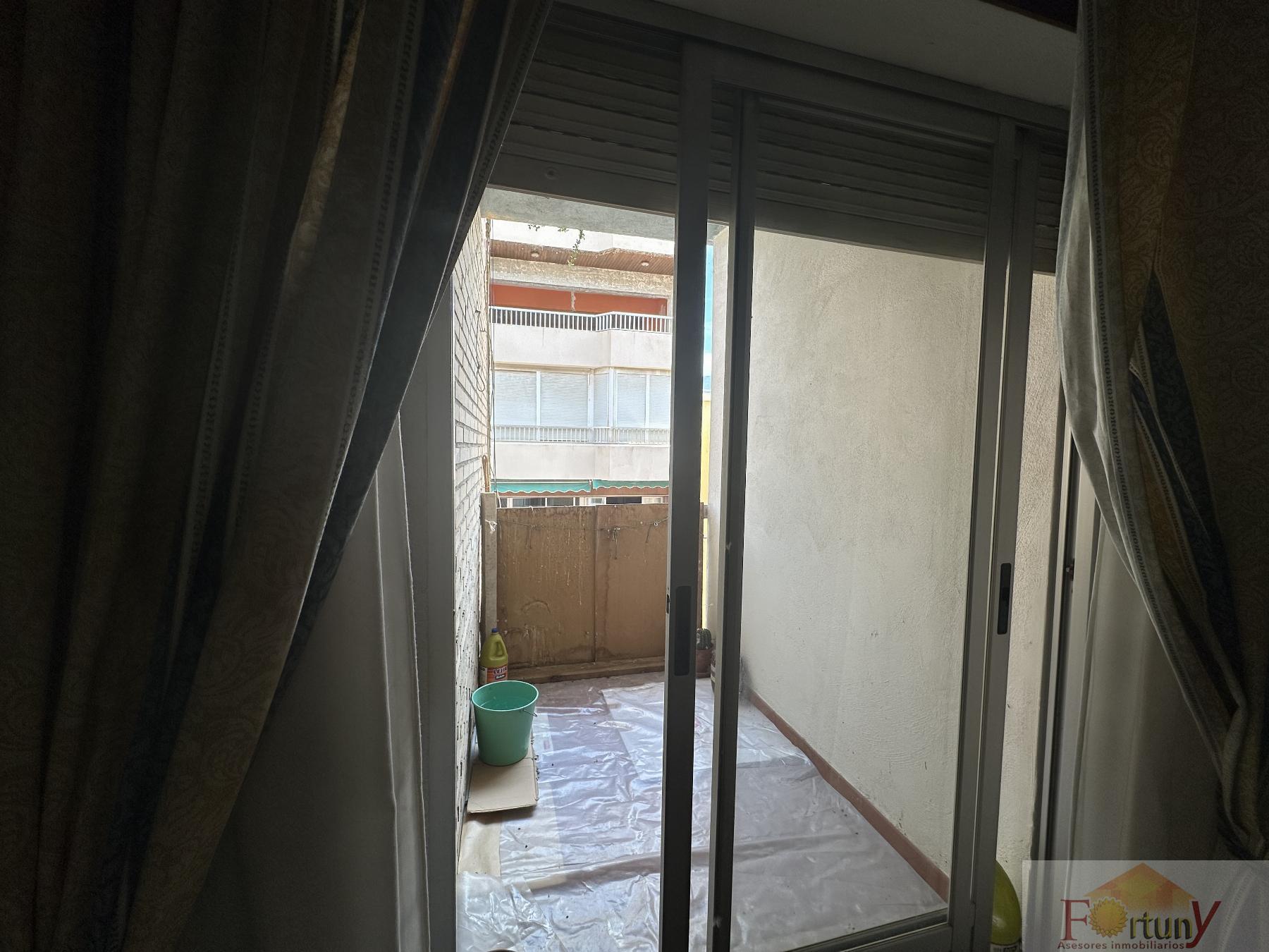 For sale of apartment in Motril