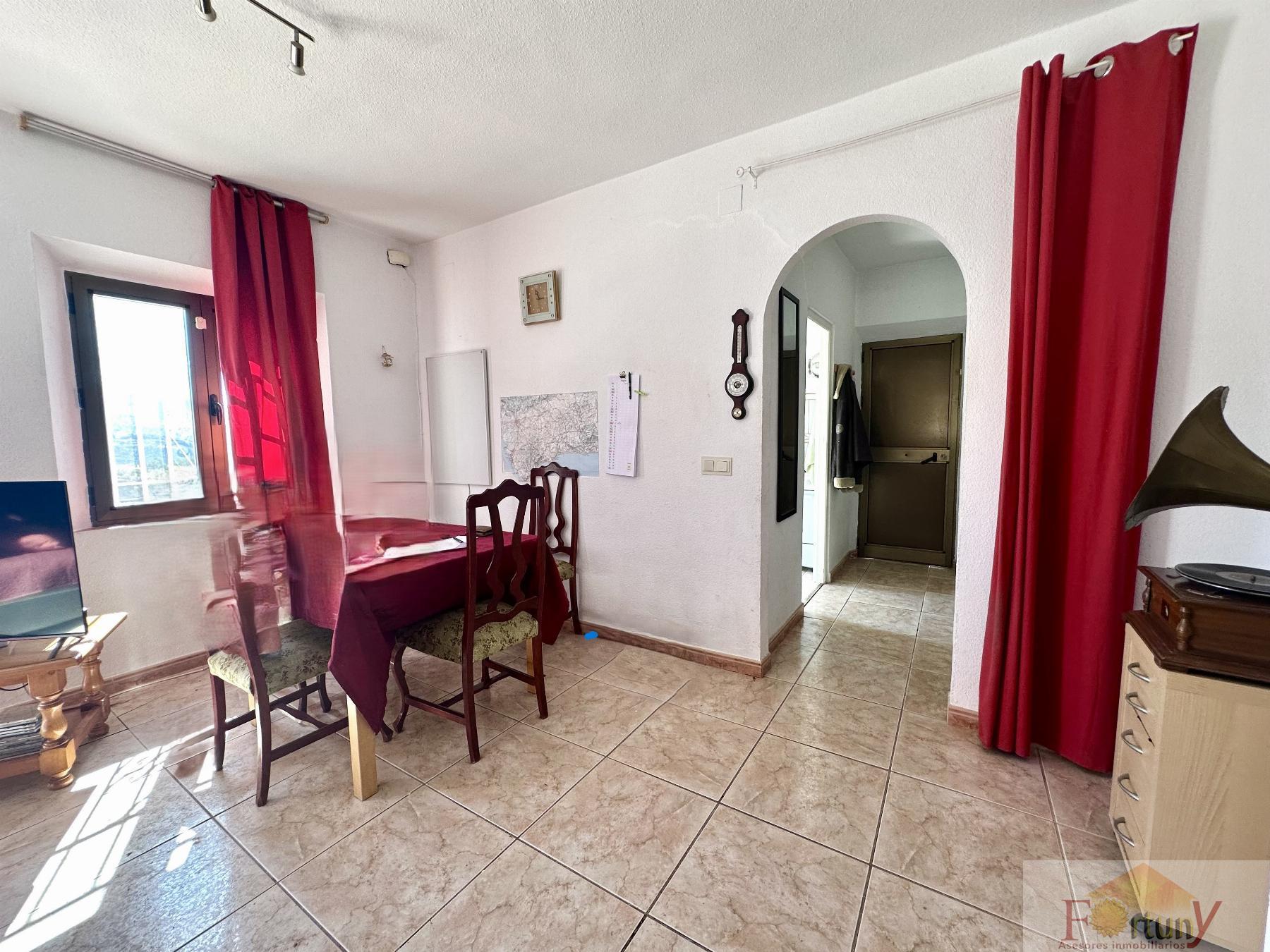 For sale of house in La Herradura