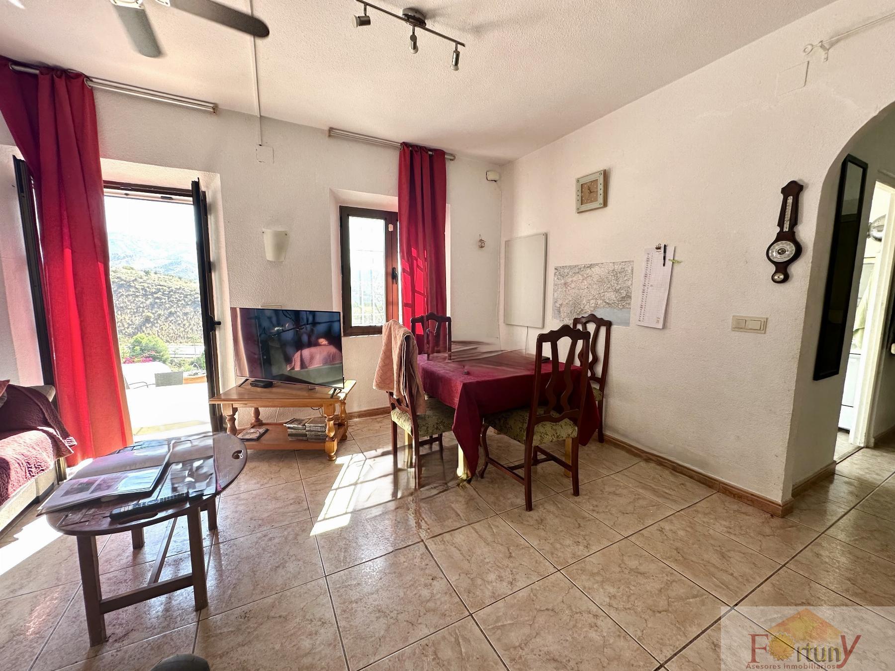 For sale of house in La Herradura