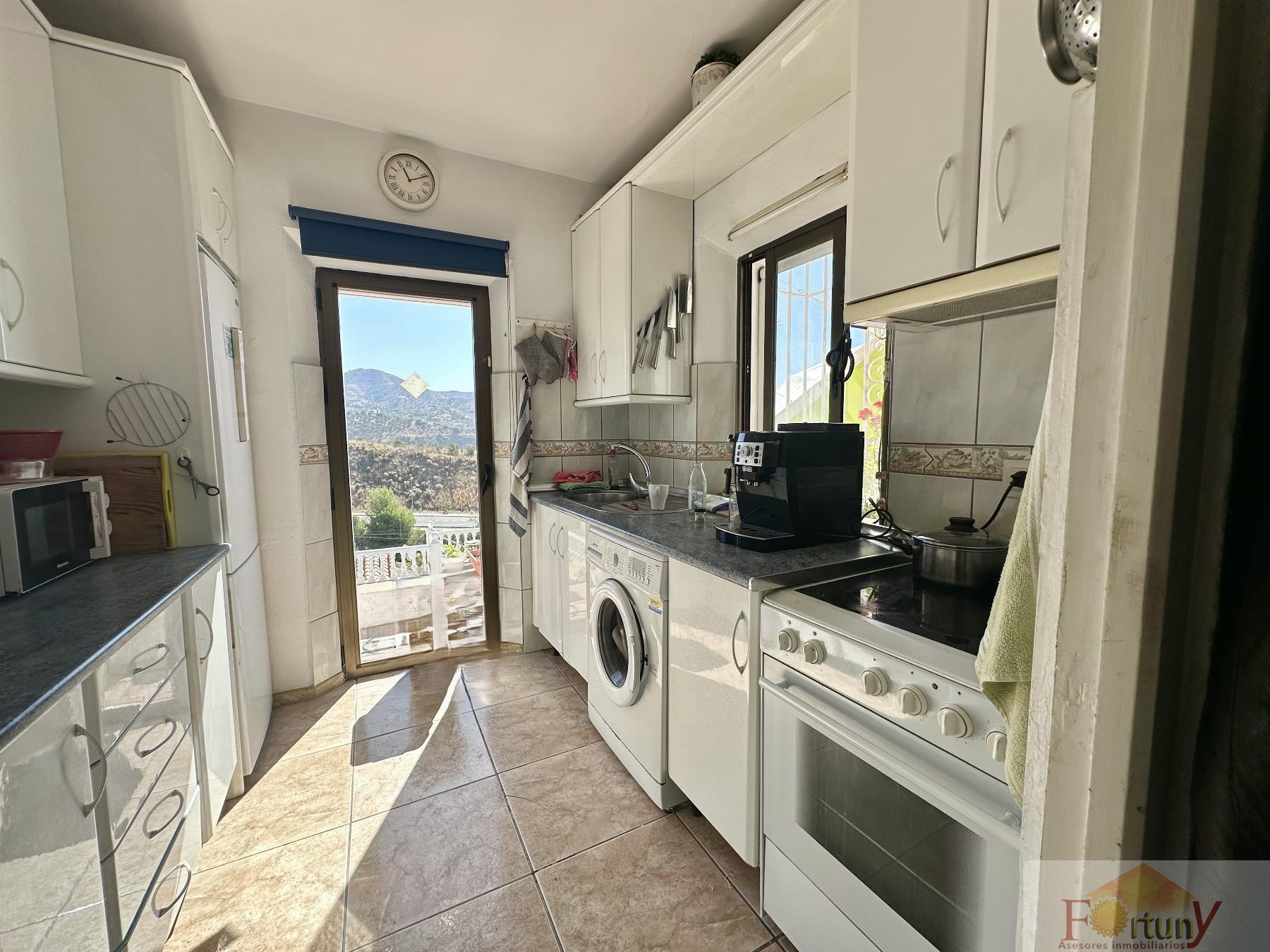 For sale of house in La Herradura