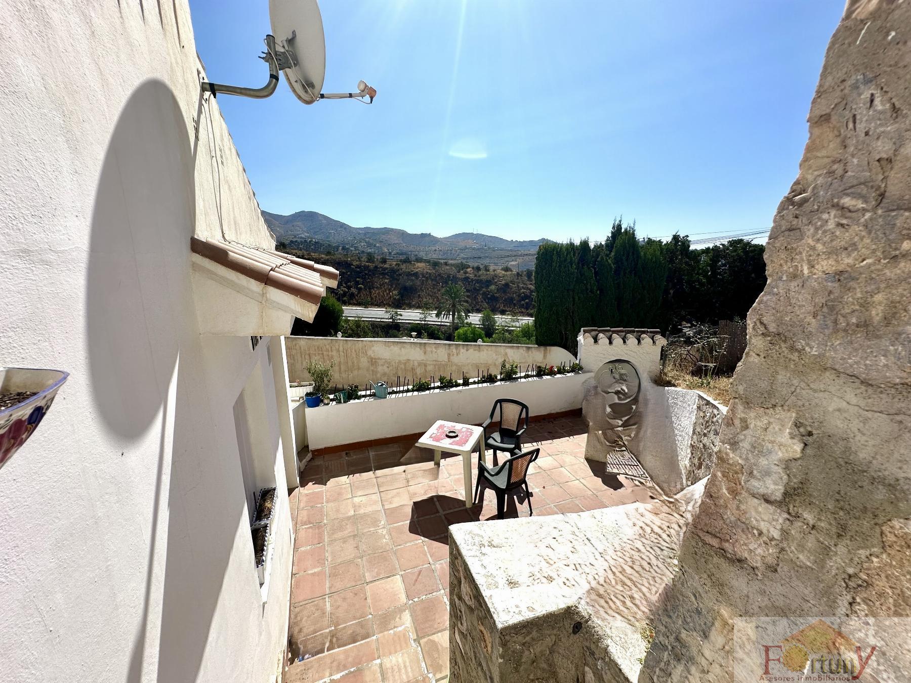 For sale of house in La Herradura