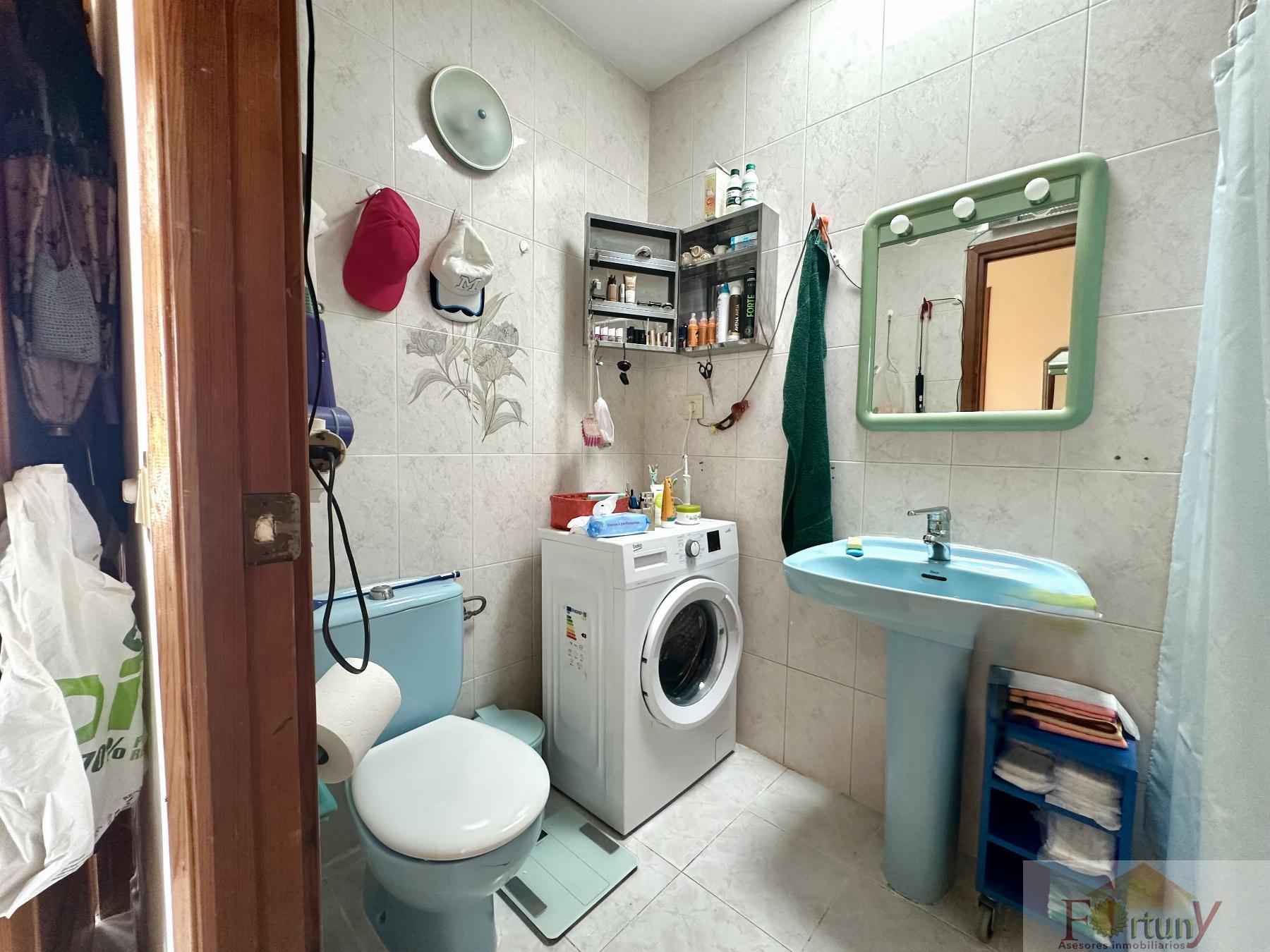 For sale of house in La Herradura