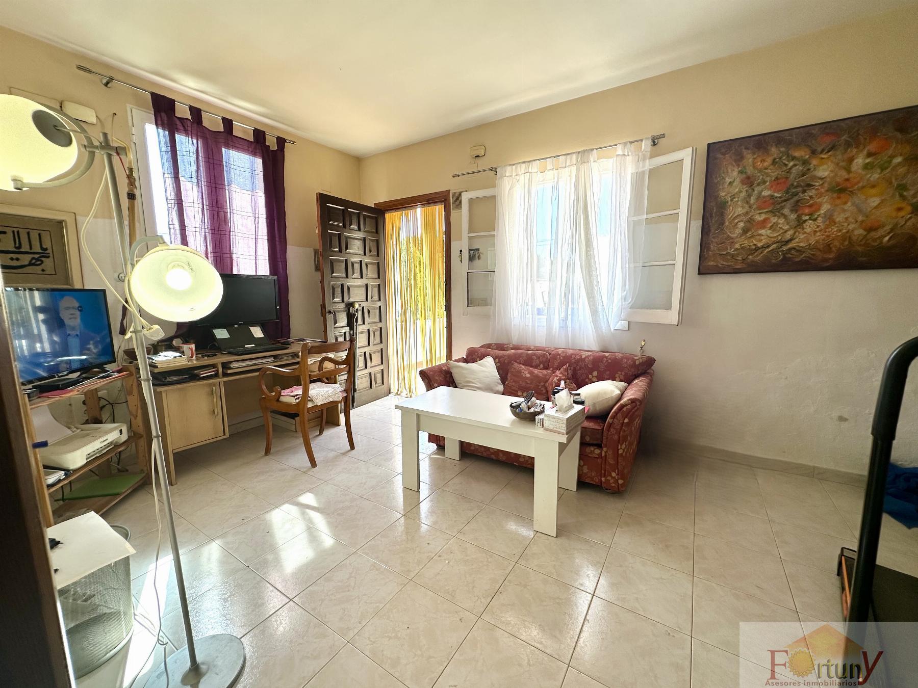 For sale of house in La Herradura