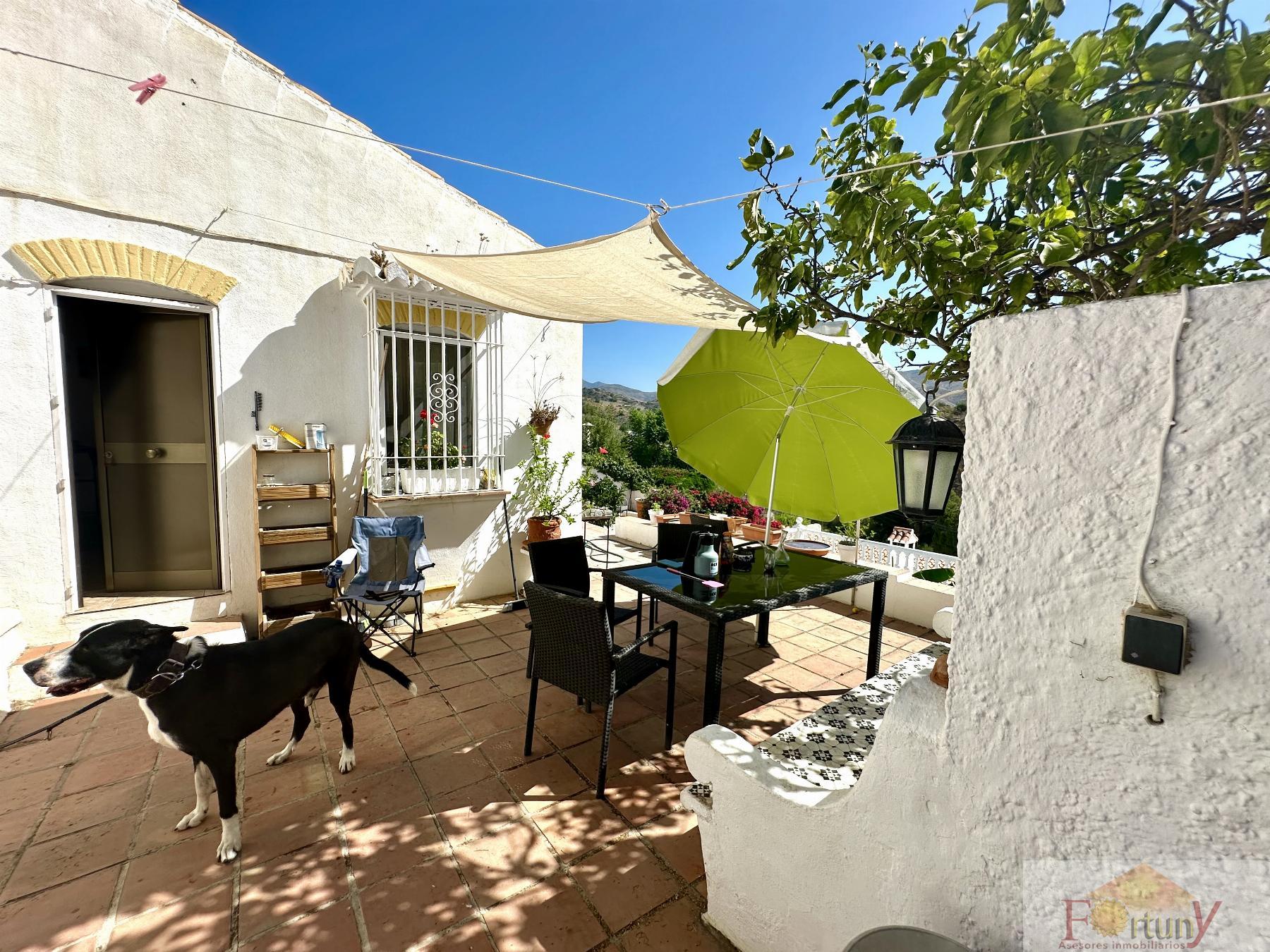 For sale of house in La Herradura