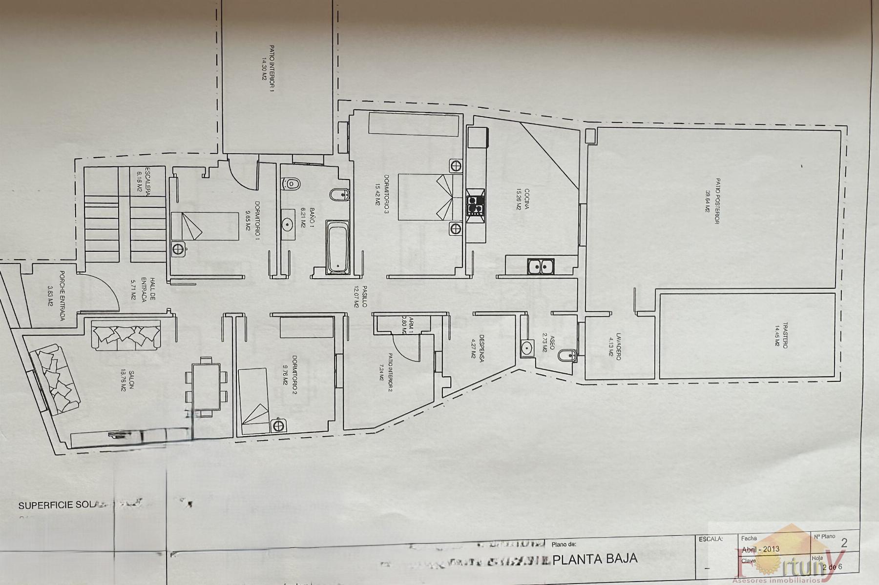 For sale of house in Dílar