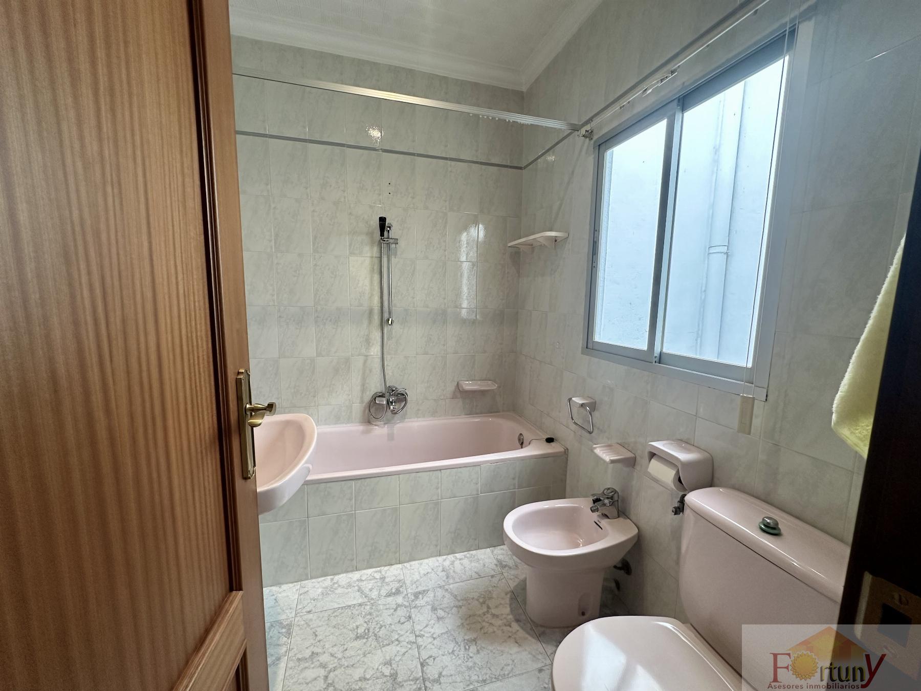 Venta de casa en Motril