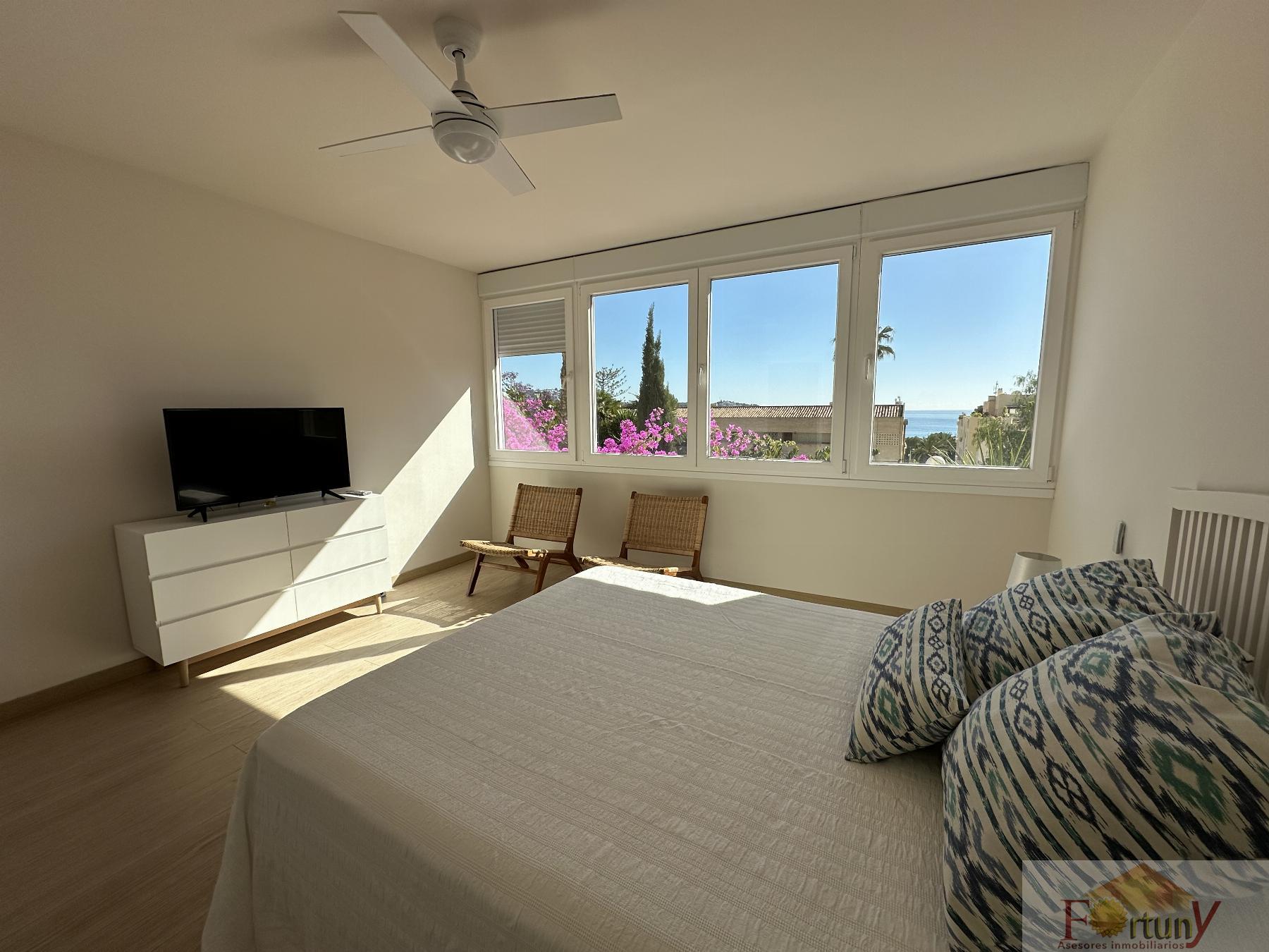 For sale of apartment in La Herradura