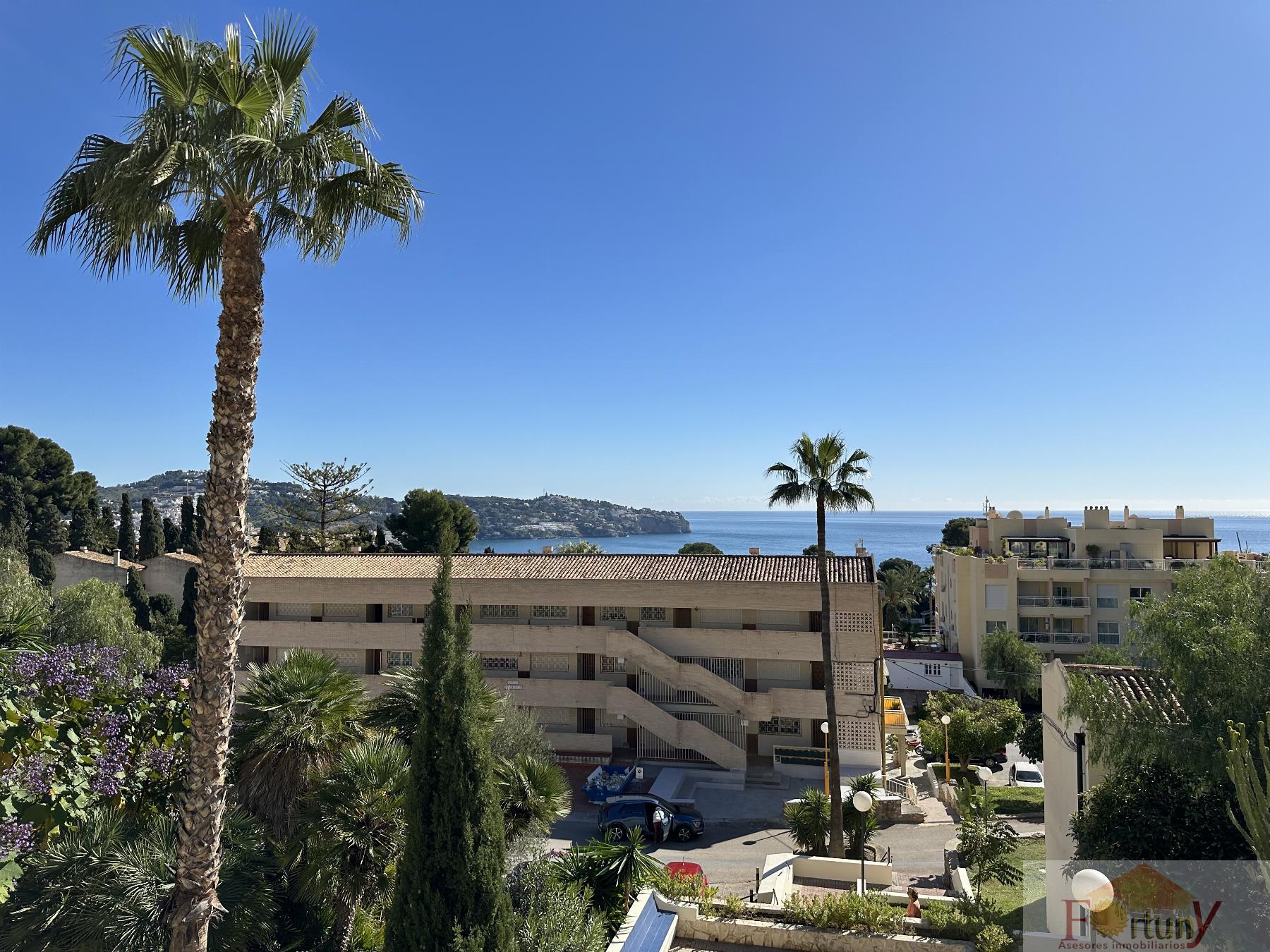 For sale of apartment in La Herradura
