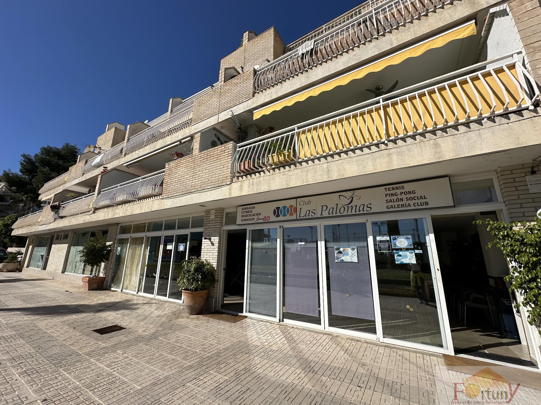 For sale of apartment in La Herradura