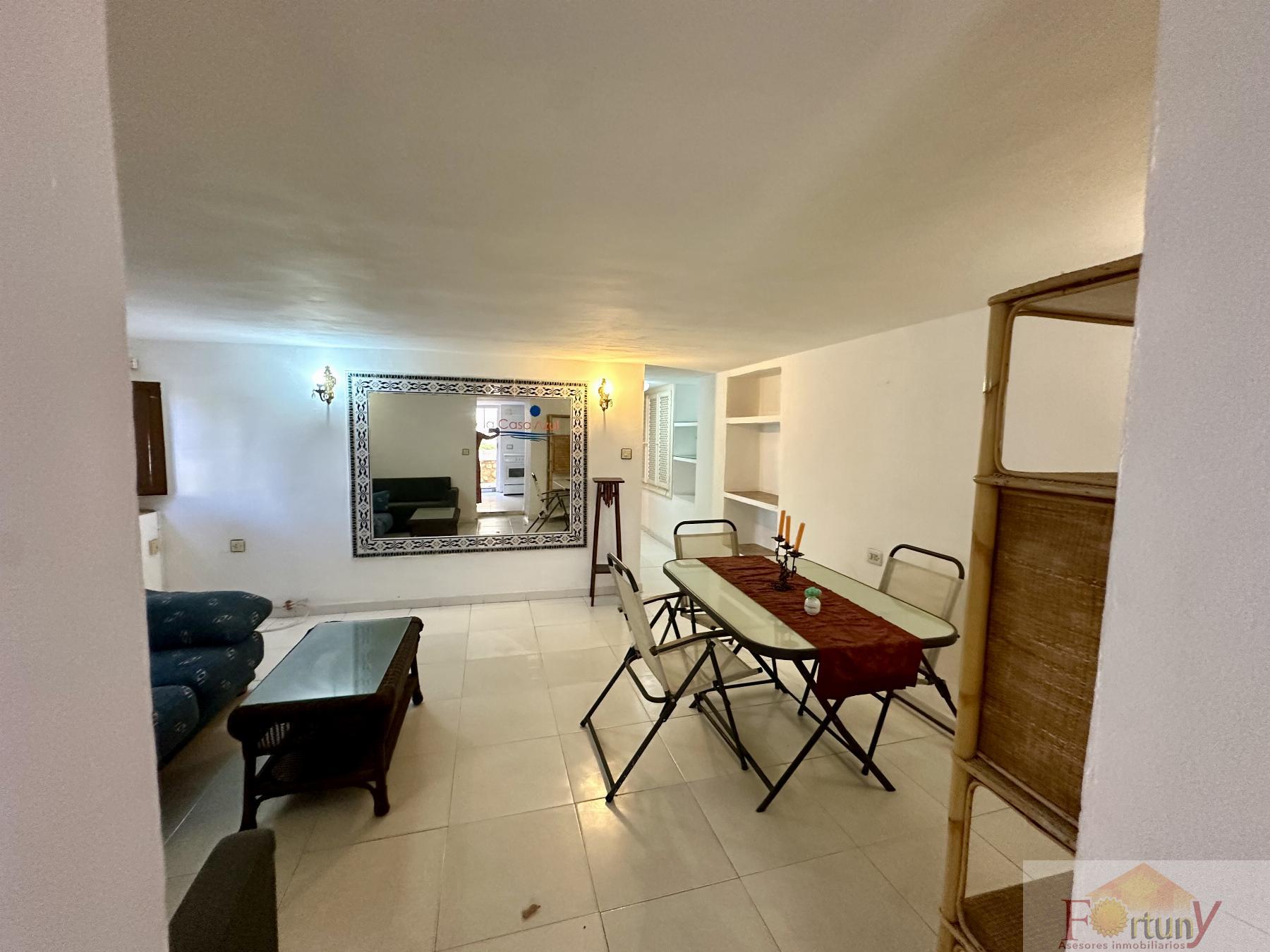 For sale of house in Salobreña