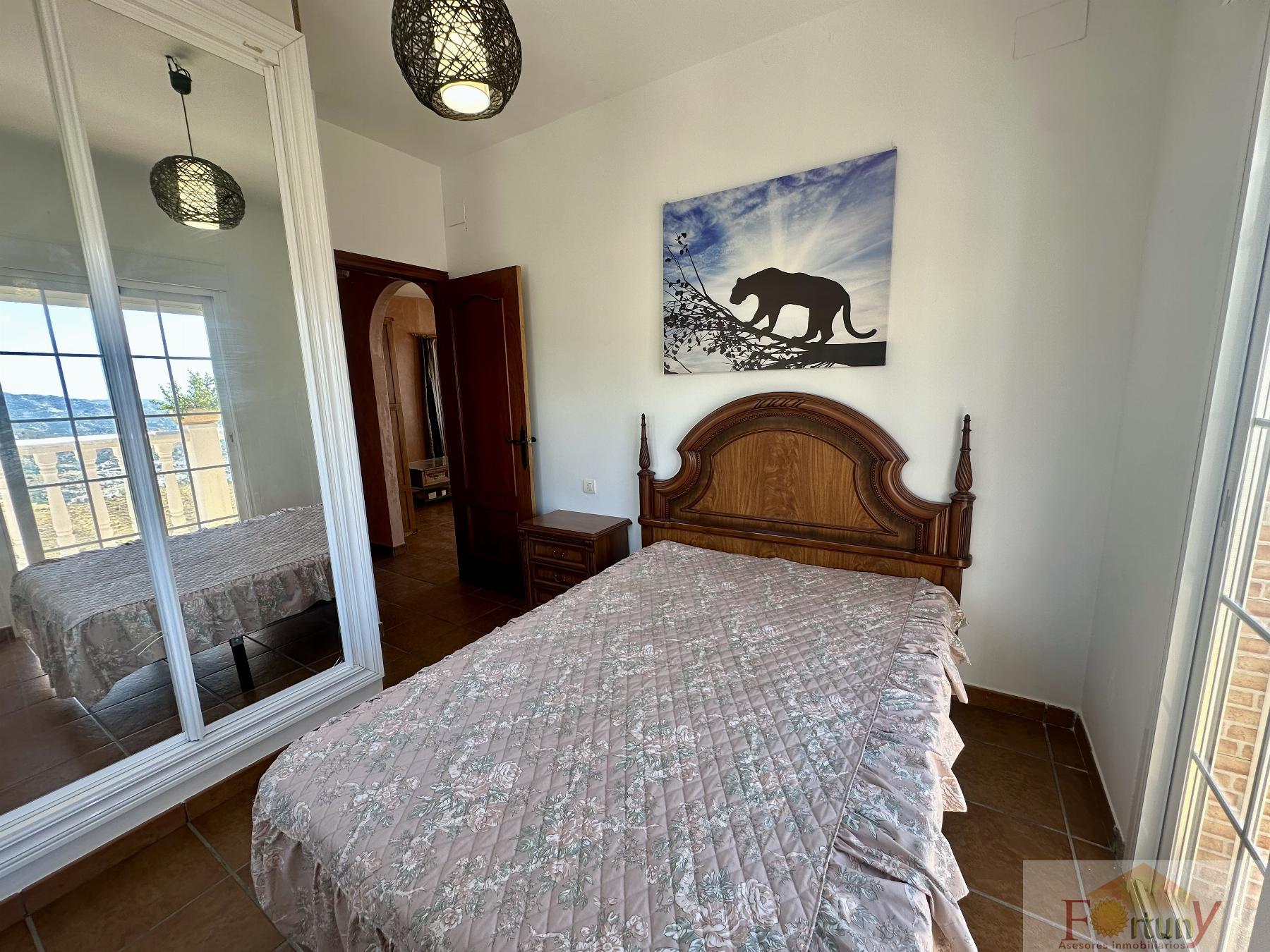 Venta de casa en Salobreña