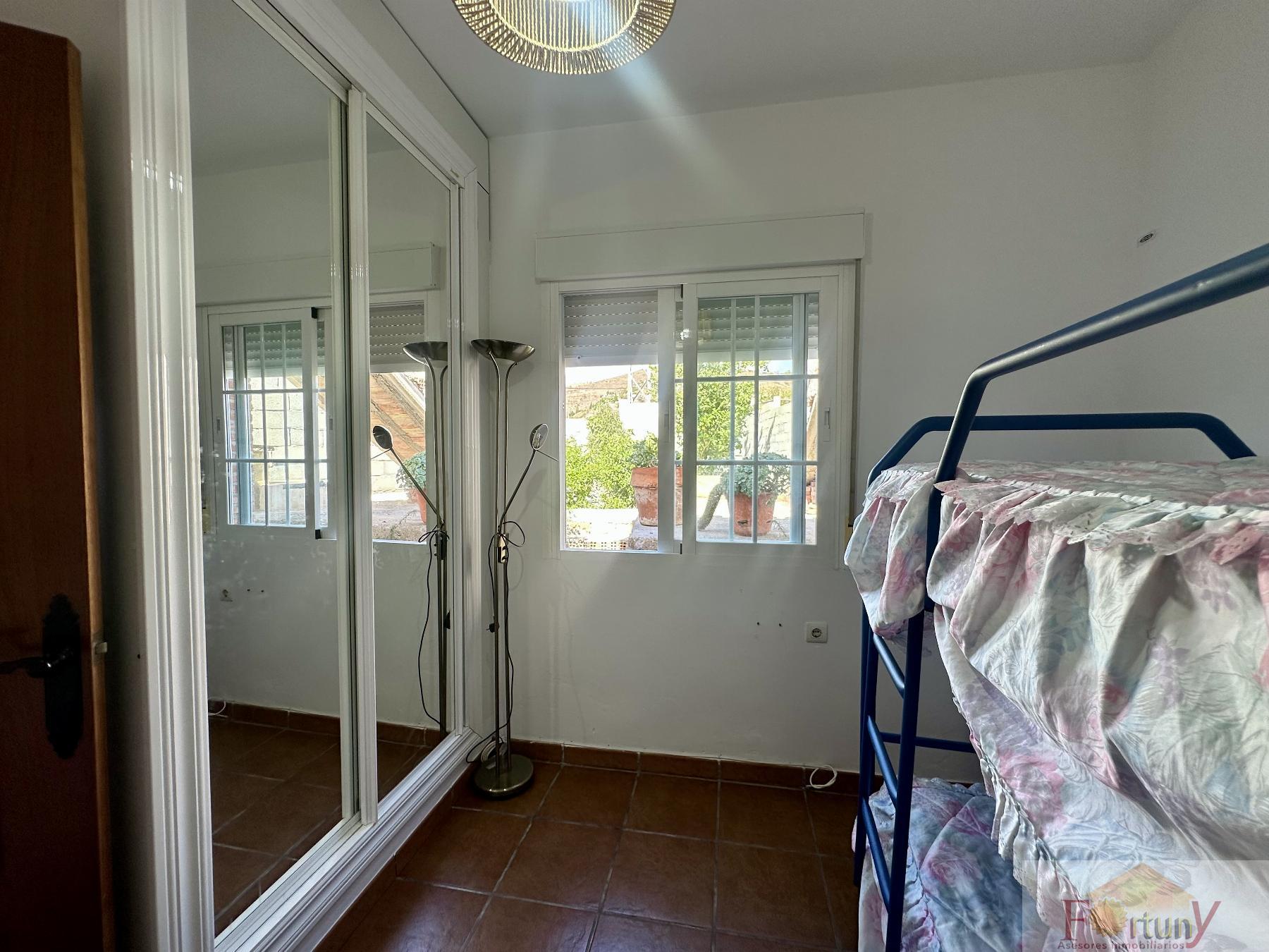 Venta de casa en Salobreña