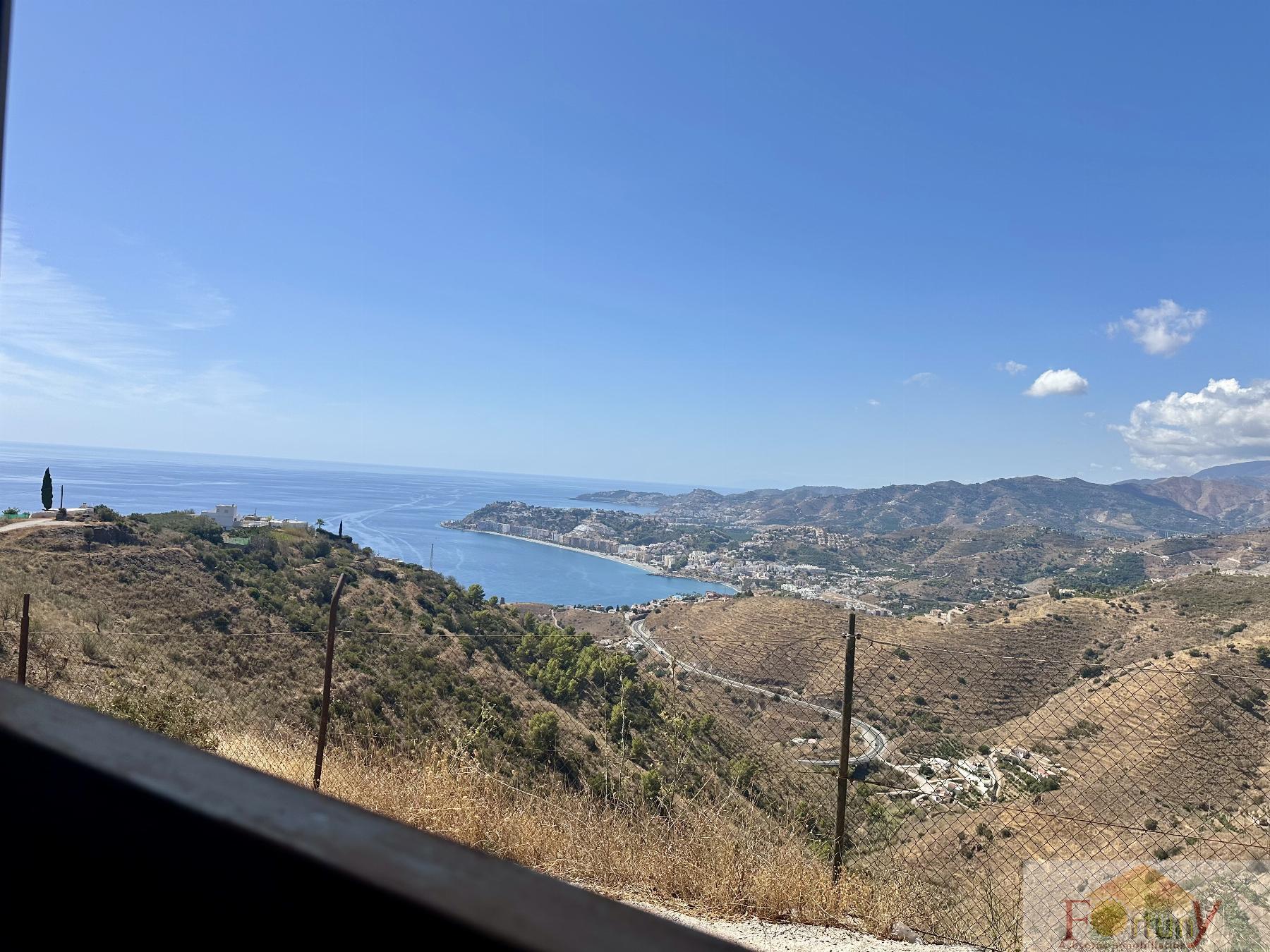 Venta de casa en Salobreña