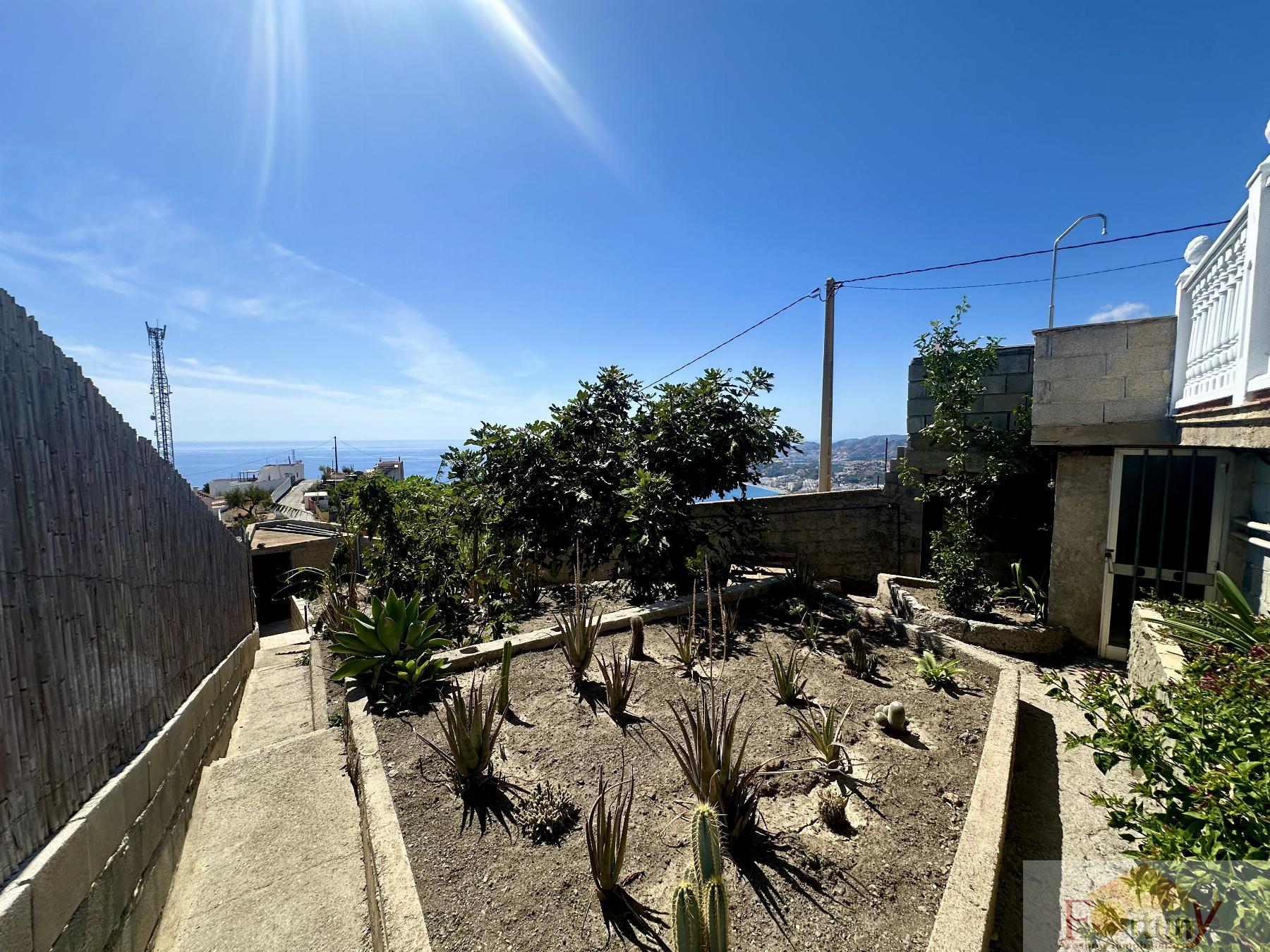 Venta de casa en Salobreña