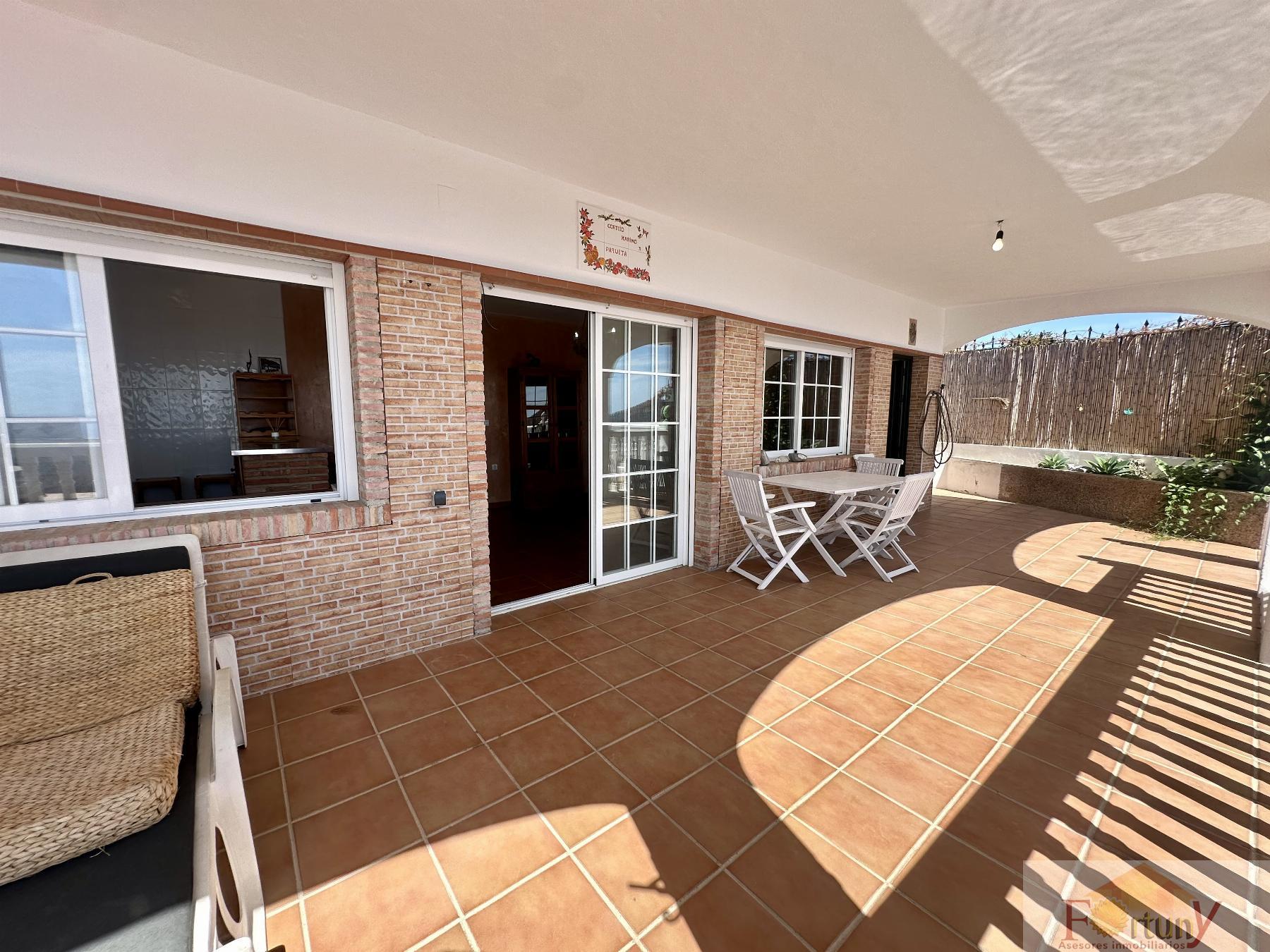 Venta de casa en Salobreña
