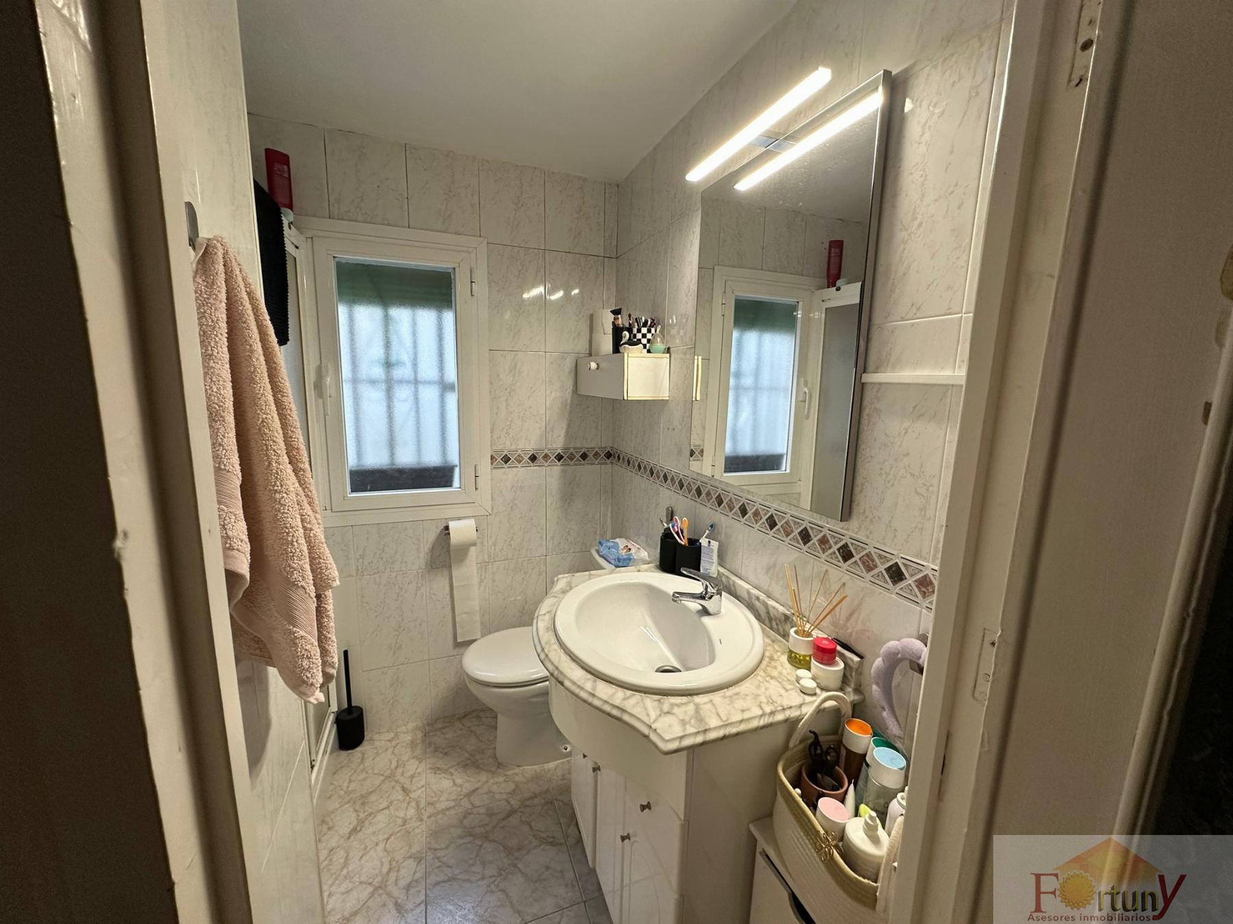 For rent of room in Granada