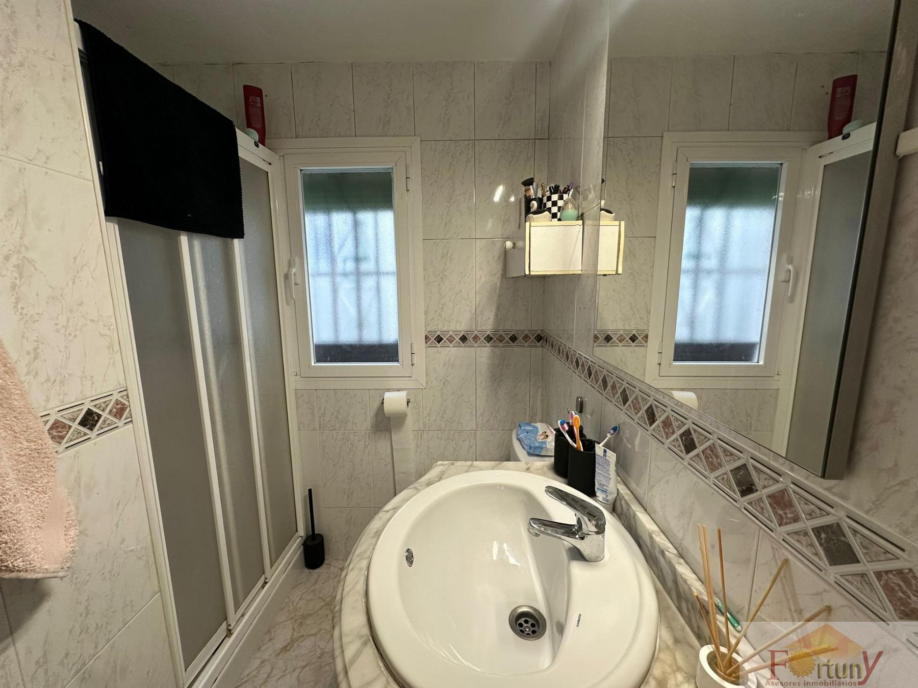 For rent of room in Granada