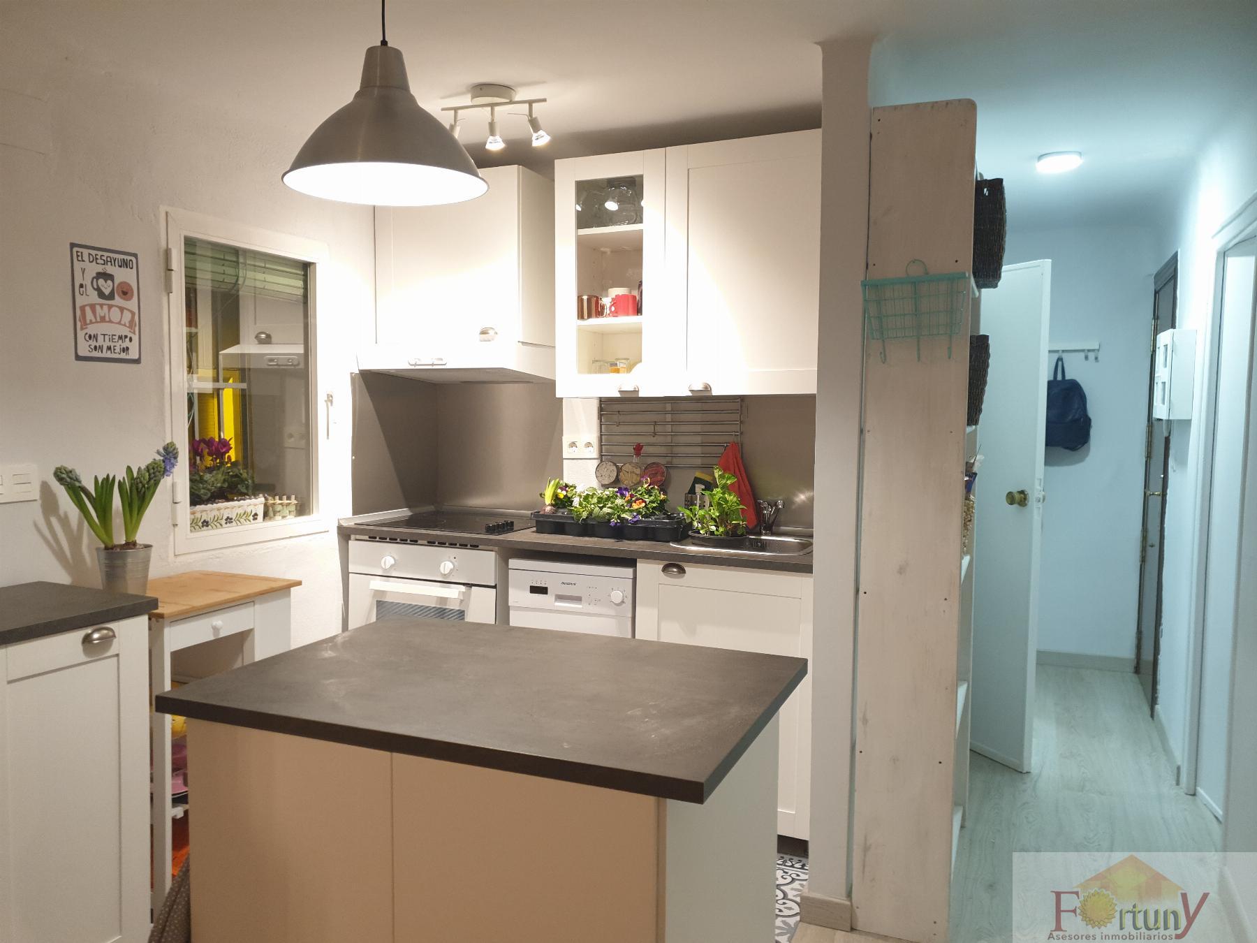 For rent of room in Granada