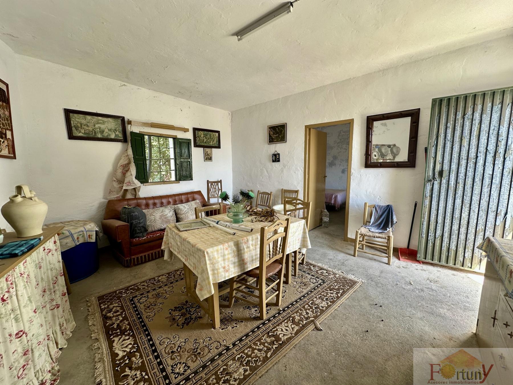 Venta de finca rústica en Otívar