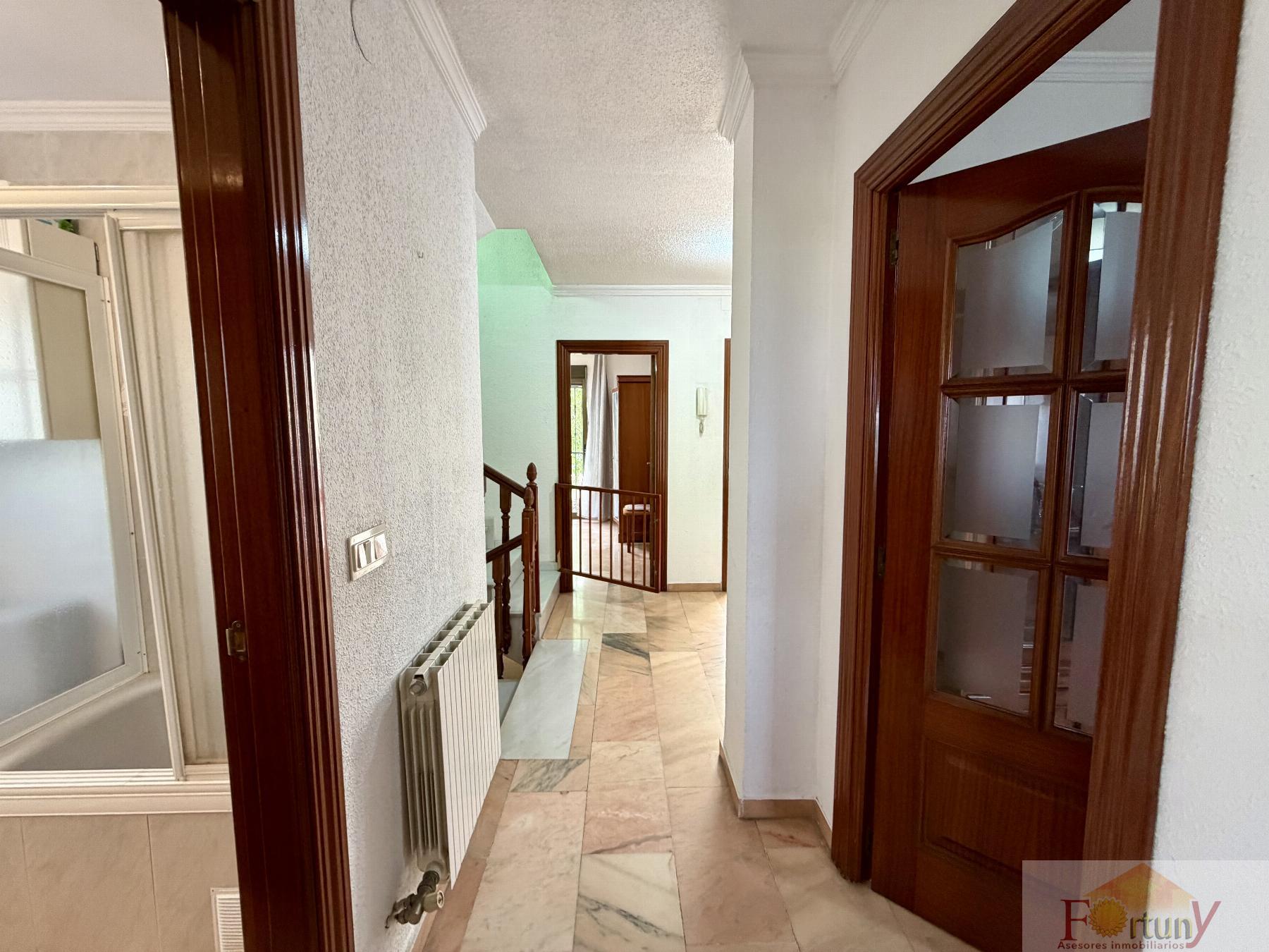 Venta de casa en Ogíjares