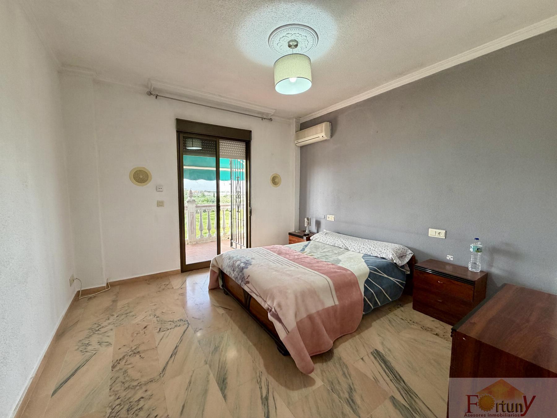 Venta de casa en Ogíjares