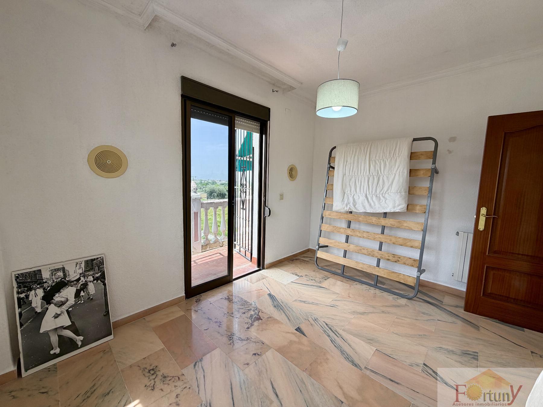 Venta de casa en Ogíjares