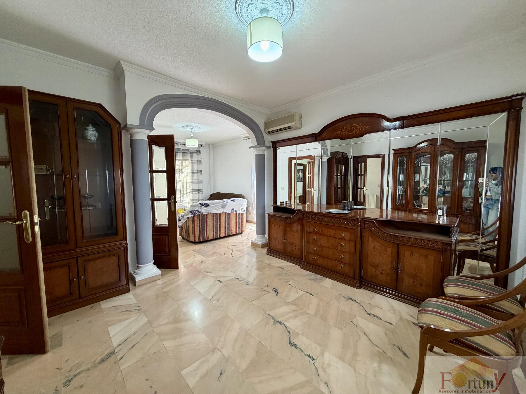 Venta de casa en Ogíjares