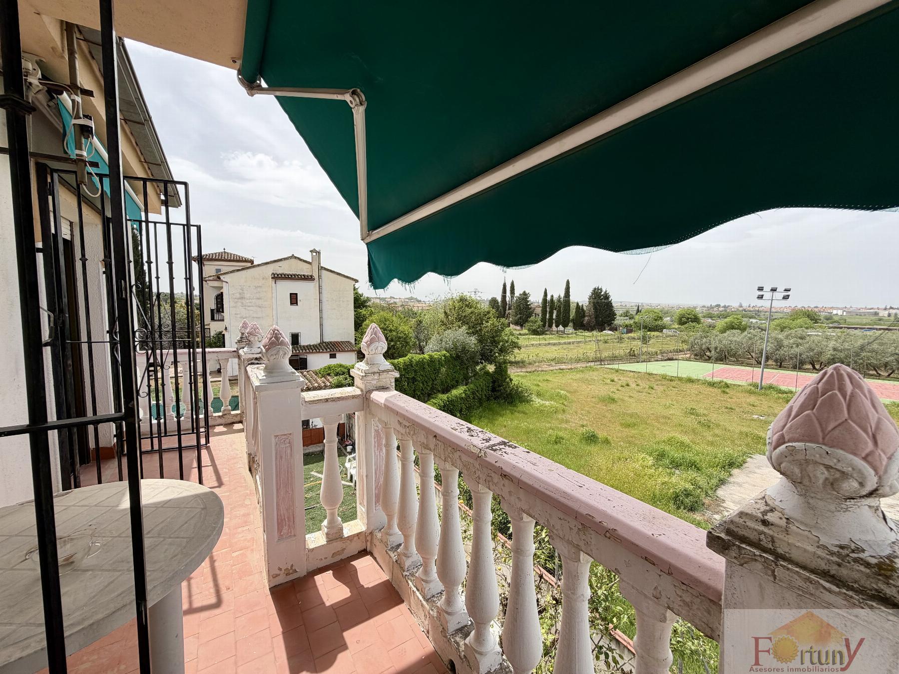 Venta de casa en Ogíjares