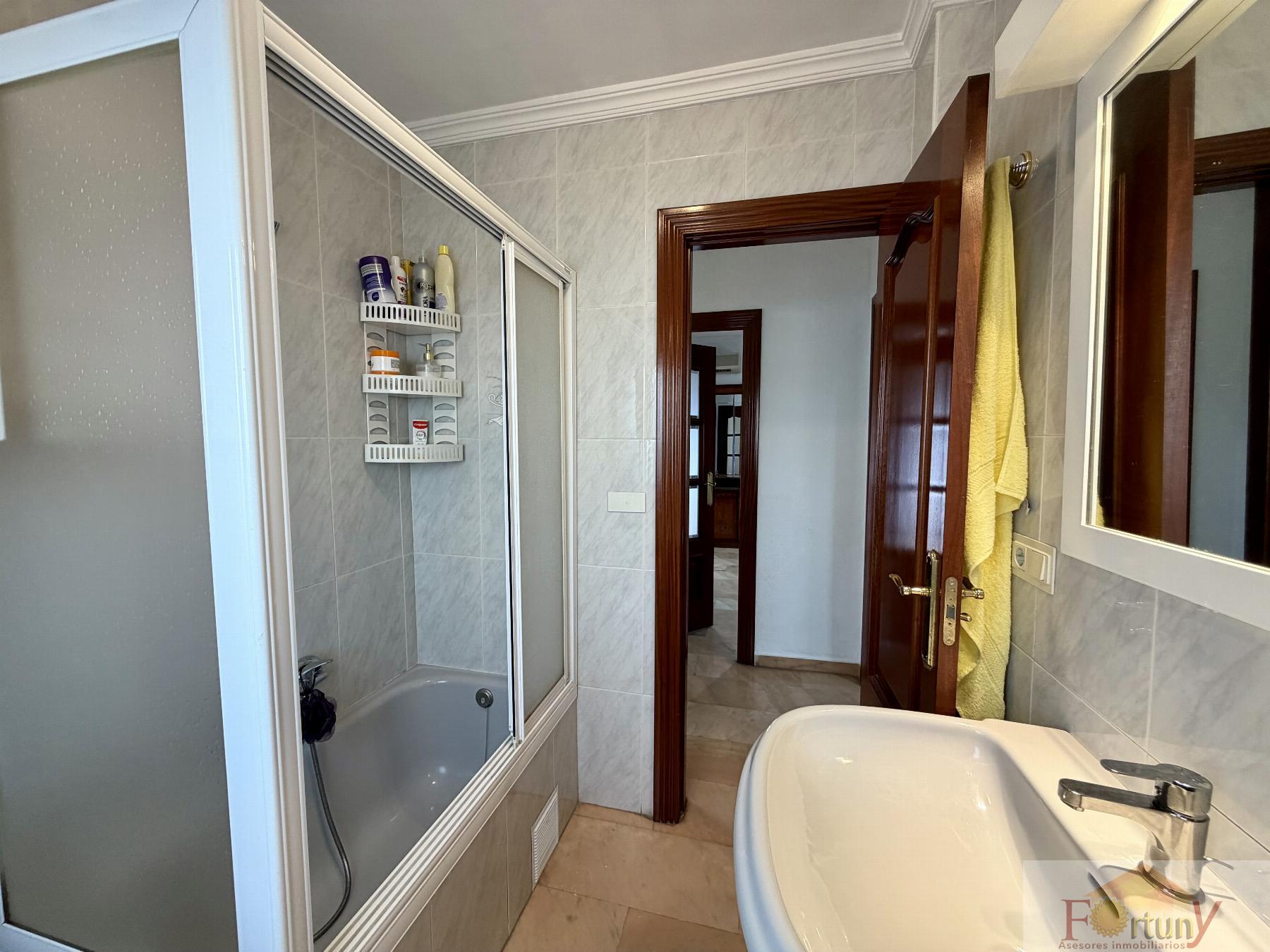 Venta de casa en Ogíjares