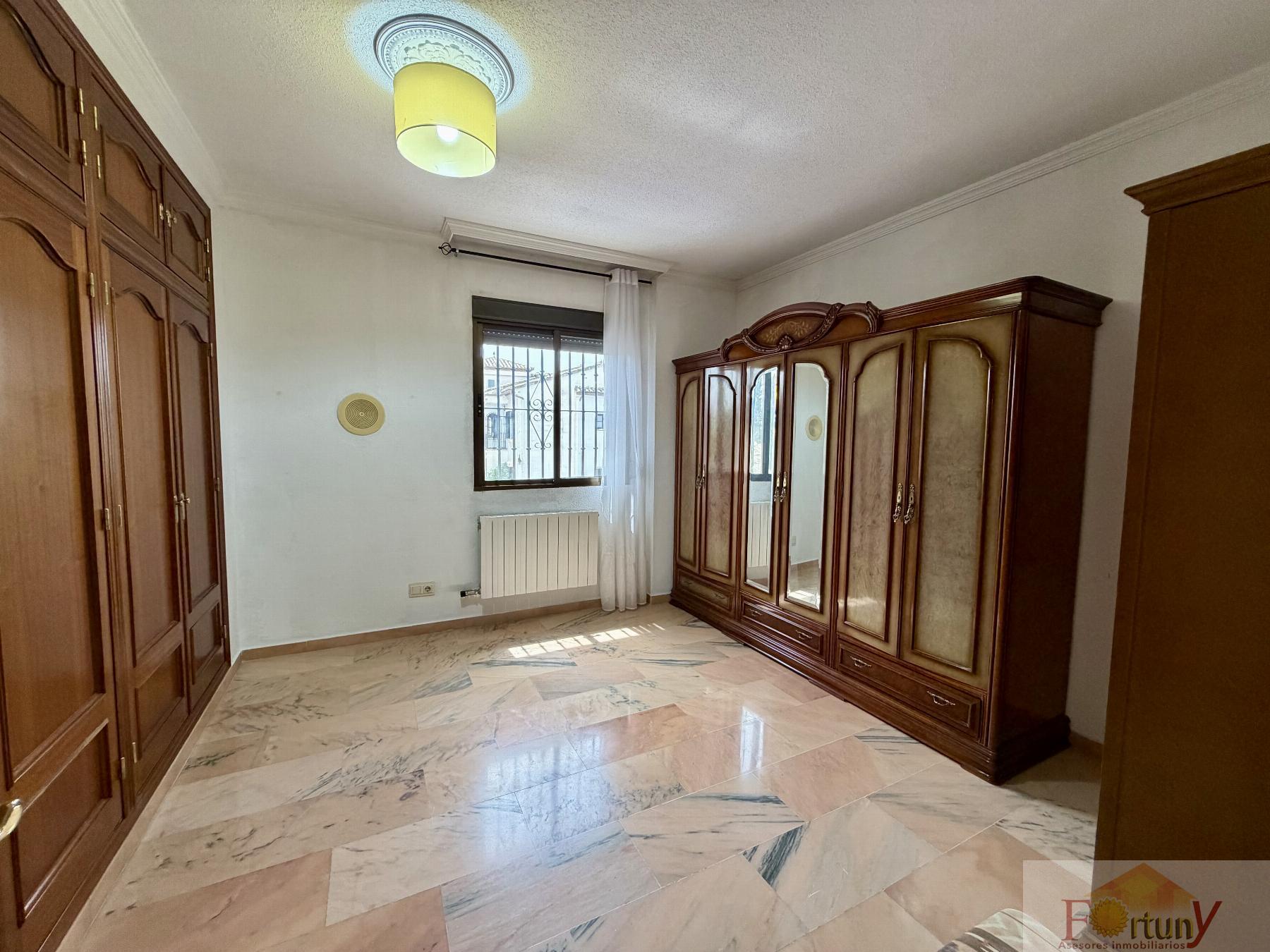 Venta de casa en Ogíjares