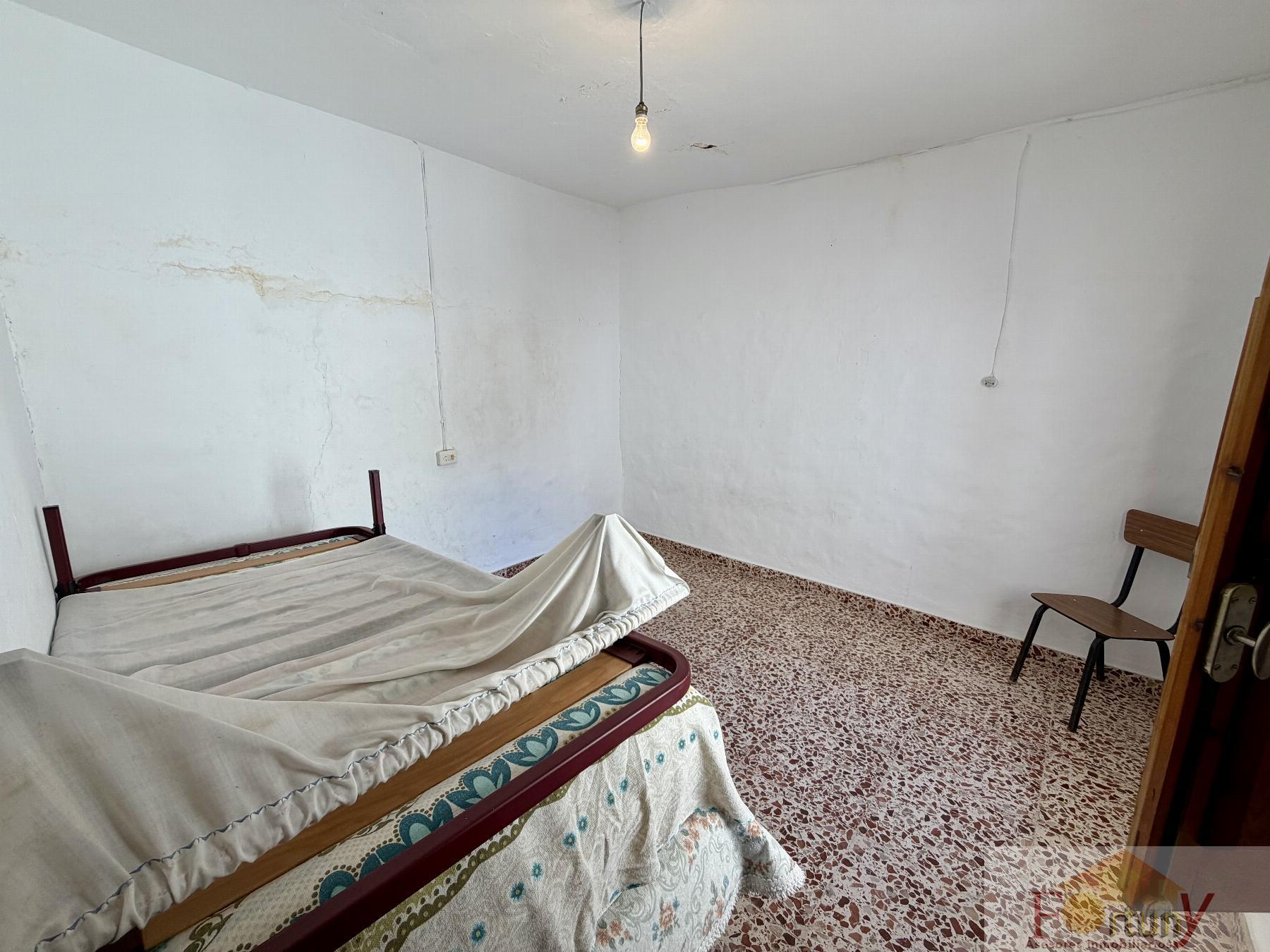 Venta de casa en Otívar