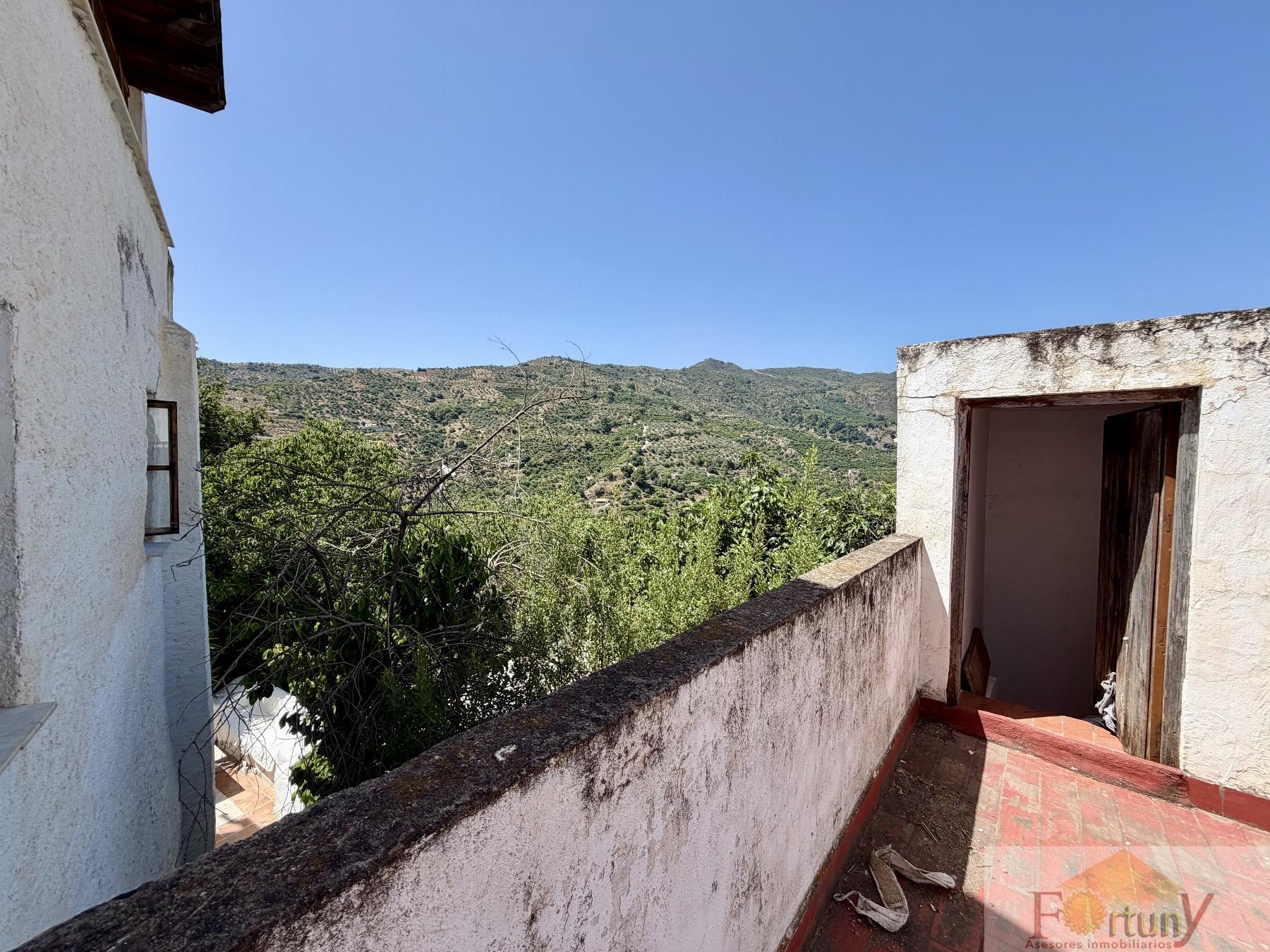Venta de casa en Otívar