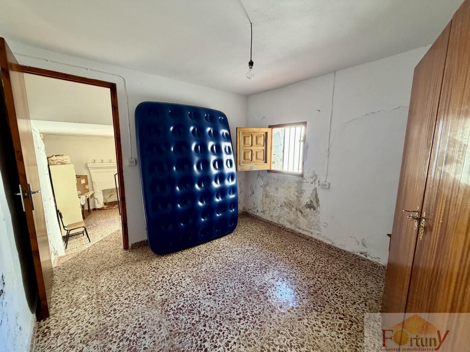 Venta de casa en Otívar