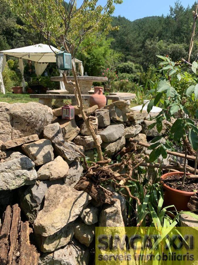 For sale of masia in La Vall de Bianya