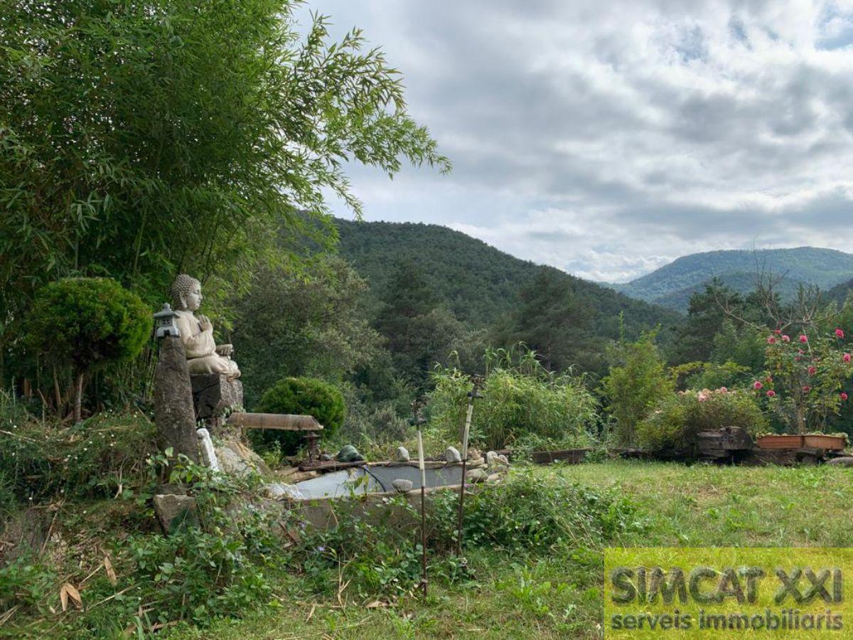 For sale of masia in La Vall de Bianya