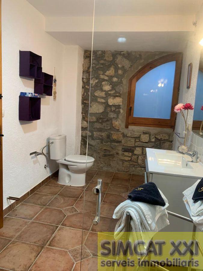 For sale of masia in La Vall de Bianya