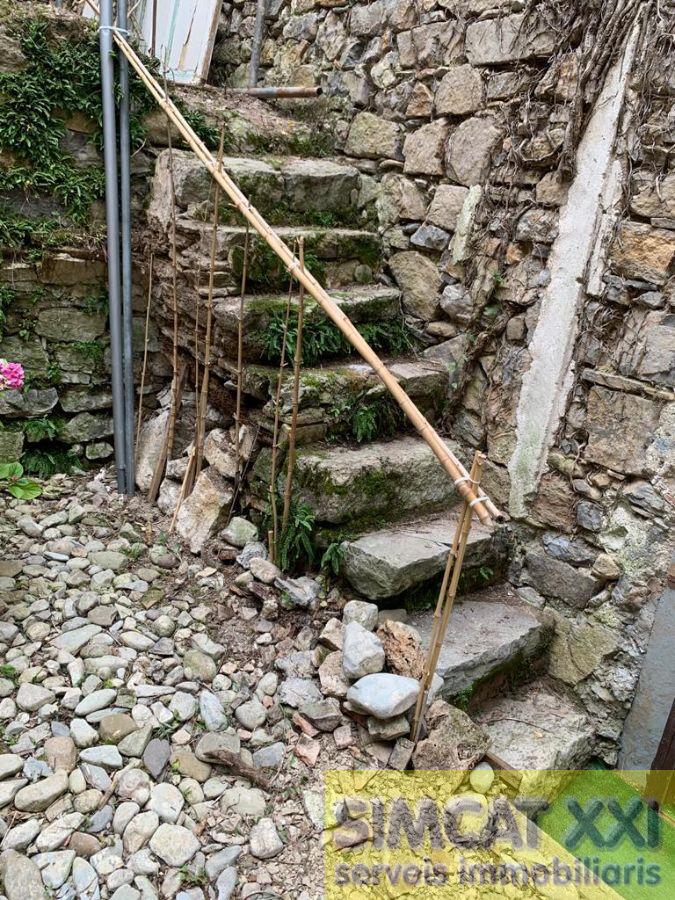 For sale of masia in La Vall de Bianya