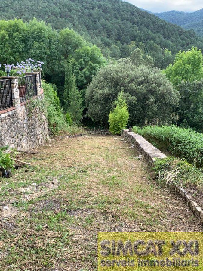 For sale of masia in La Vall de Bianya