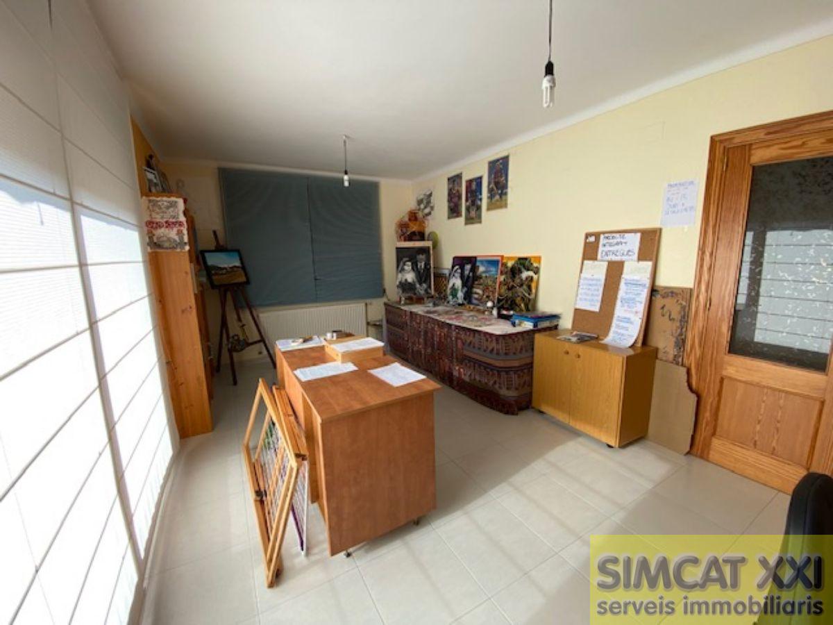For sale of house in Avinyonet de Puigventós