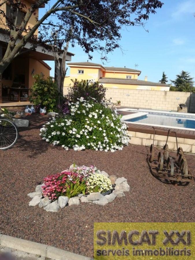 For sale of house in Avinyonet de Puigventós