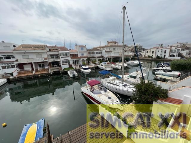 For sale of house in Empuriabrava