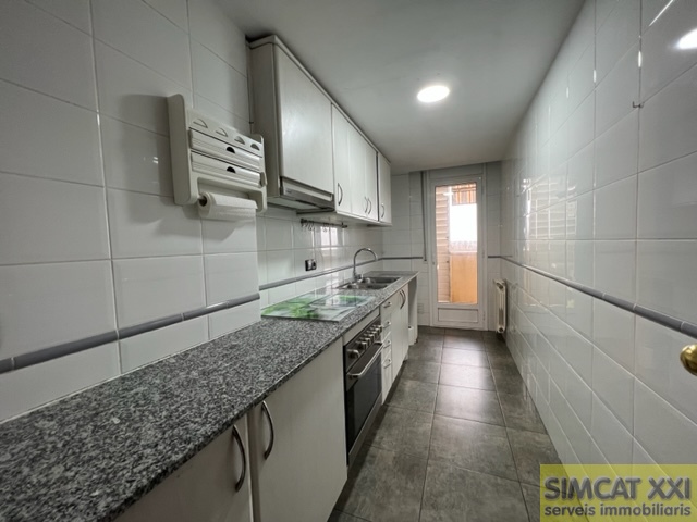 For sale of flat in Figueres