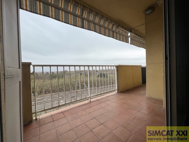 For sale of flat in Figueres