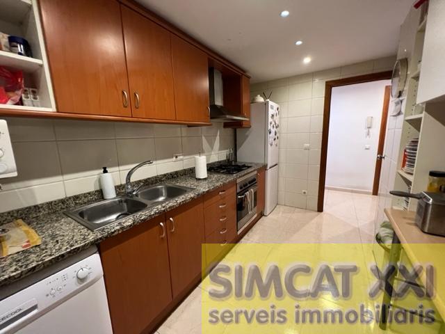 Продажа от

 Квартира на Figueres