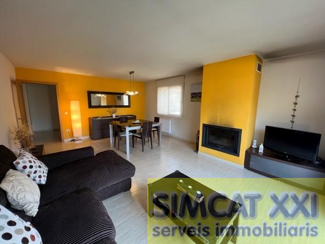 For sale of house in Lladó