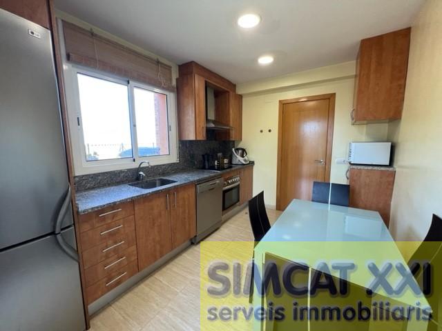 For sale of house in Lladó