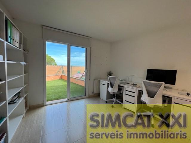 For sale of house in Lladó
